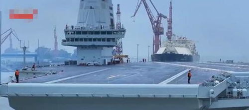 福建艦下水海試，殲-35確認上艦，32面相控陣雷達引領(lǐng)全球